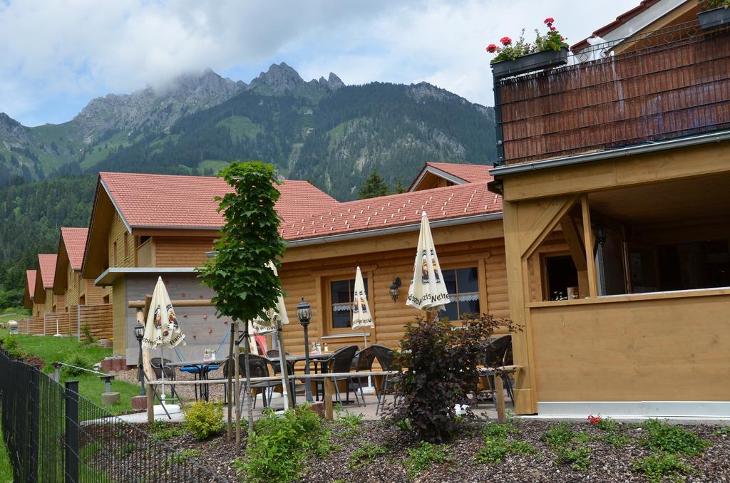 Feriendorf Am Hahnenkamm Reutte Dış mekan fotoğraf